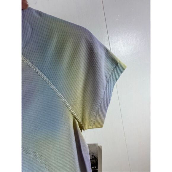 Lululemon NWT Swiftly Tech Short Sleeve 2.0 Wash Size 6 - Picture 4 of 8